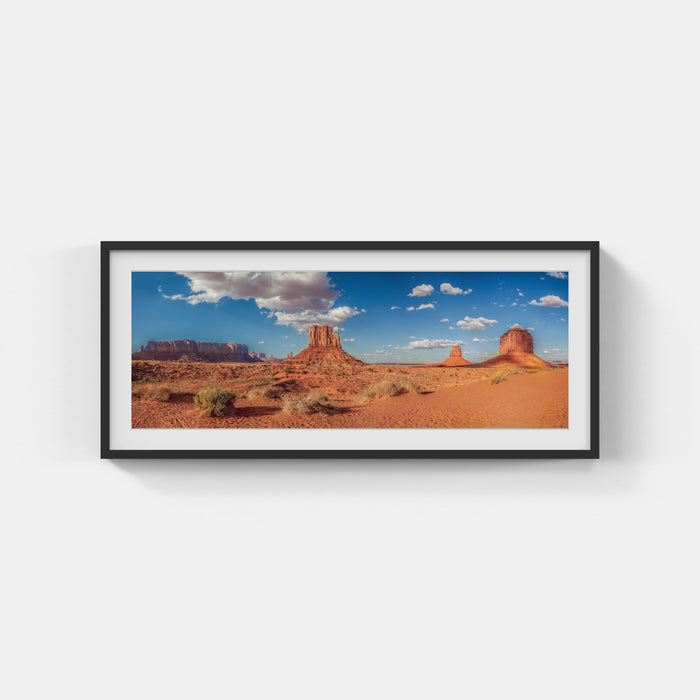 panoramic-shot-famous-monument-valley-usa